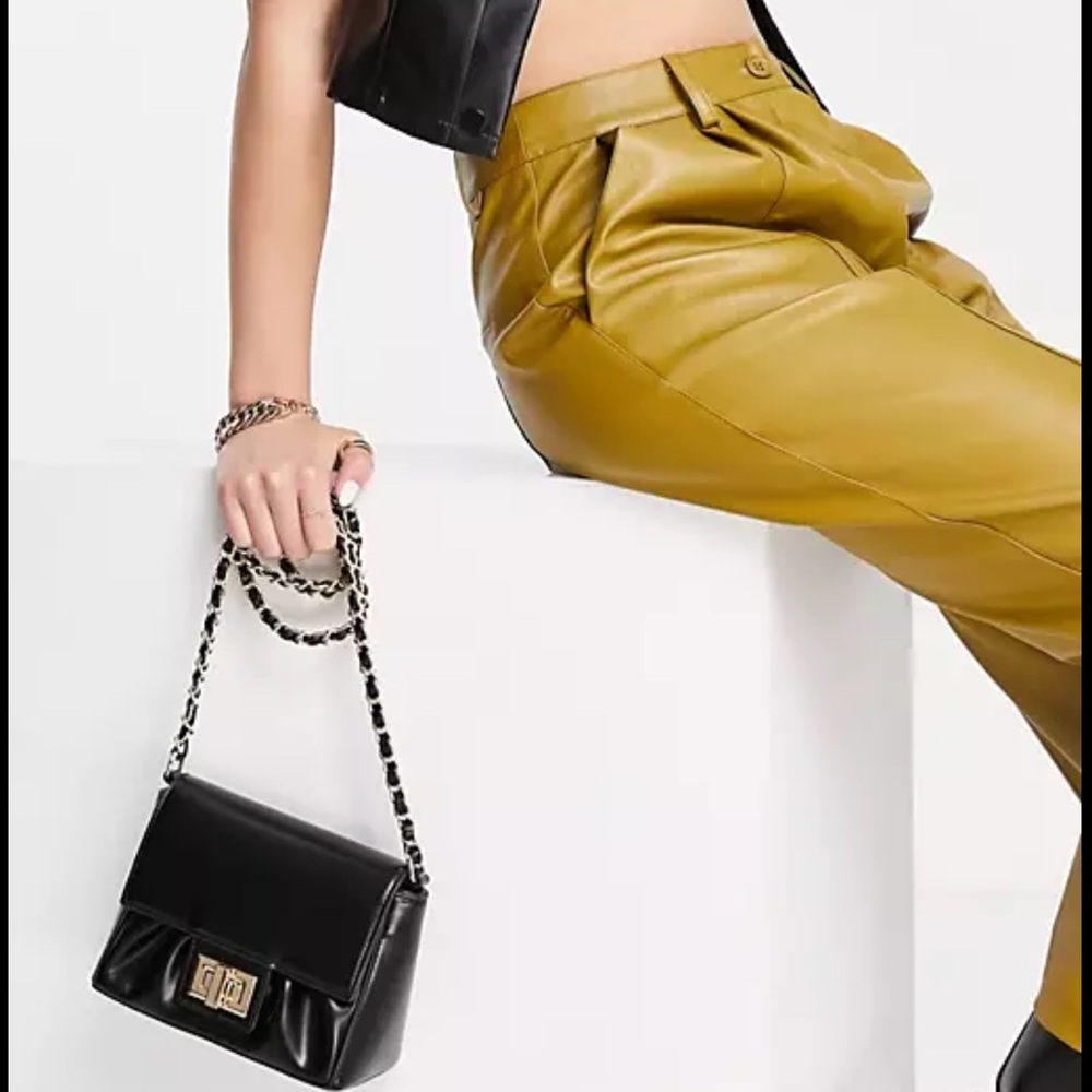 Chic Mid-Rise Faux Leather Tapered Ankle Pants